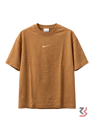 NIKE PLAIN COLOUR ROUND NECK TSHIRT - DARK BROWN