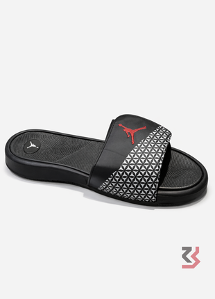 JORDAN SLIDES - BLACK/WHITE