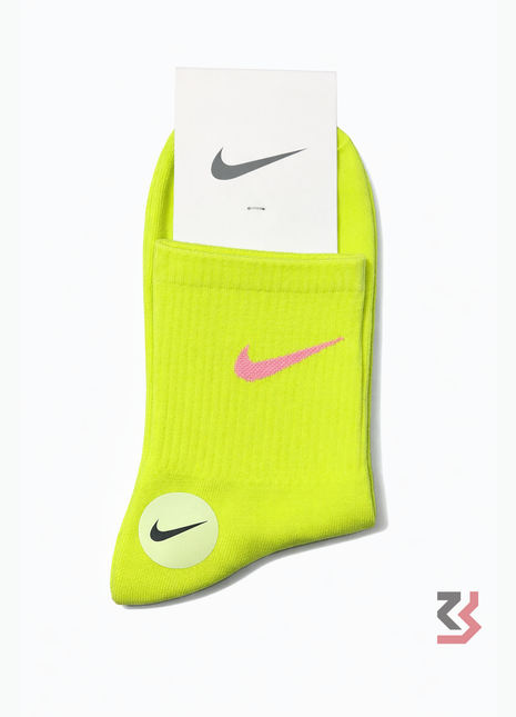 Nike Graphic Crew Socks - Lime Green