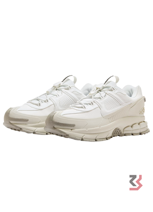 Nike Air Zoom Vomero 5 Roam "Winterized Summit White"