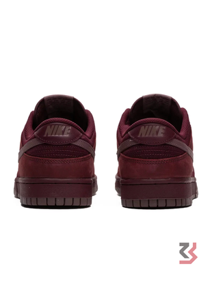Dunk Low Retro Premium 'Burgundy Crush'