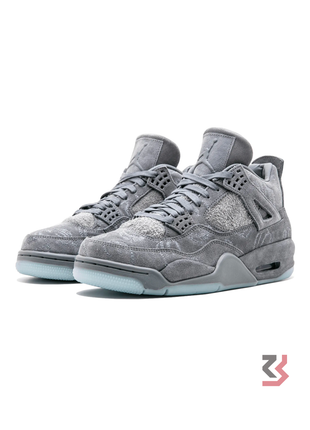 Air Jordan 4 Retro Cool Grey X Kaws
