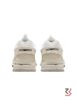 Nike Air Zoom Vomero 5 Roam "Winterized Summit White"