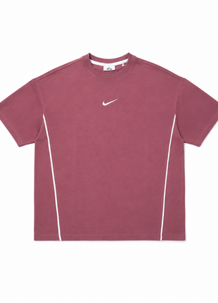 Nike Premium Oversized T-Shirt - Red